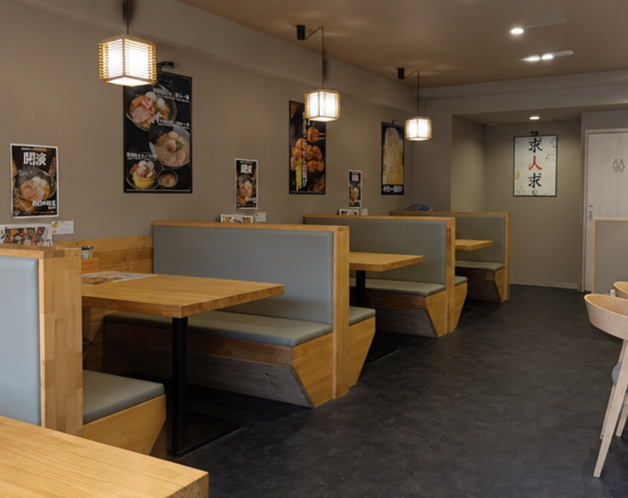 焼きあご塩らー麺 たかはし 姫路青山店 店内の雰囲気